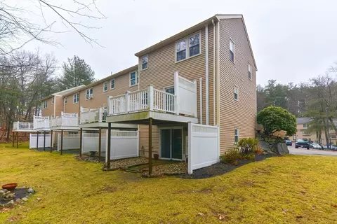 Exterior - 9 Pine Vw #9, Millis, MA 02054 photo 5 of 7