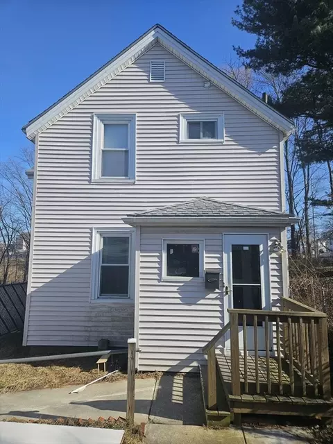 22 Burnham St, Revere, MA 02151