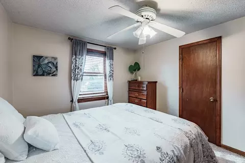 Bedroom - 243 Lamont St, Springfield, MA 01119 photo 8 of 10