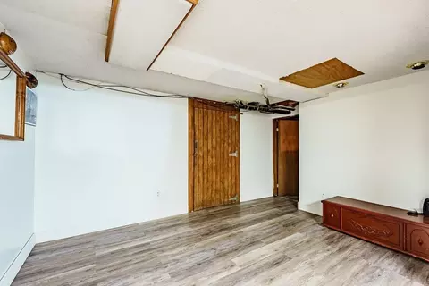 Living - 243 Lamont St, Springfield, MA 01119 photo 6 of 6