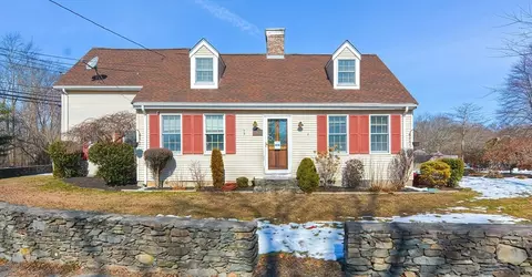 10 Brook St, Rehoboth, MA 02769