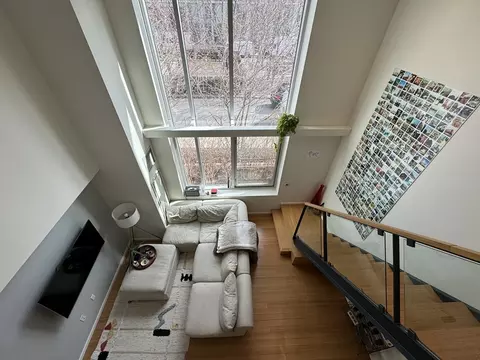 1 Earhart #101, Cambridge, MA 02141