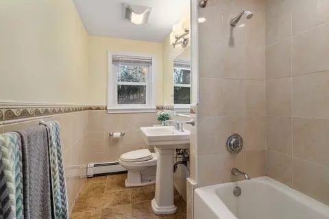 Bath - 42 Gregory Rd, Framingham, MA 01701 photo 1 of 2