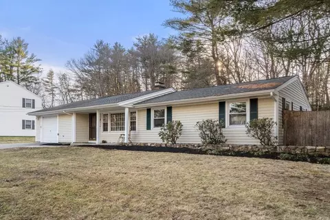 Exterior - 42 Gregory Rd, Framingham, MA 01701 photo 3 of 7
