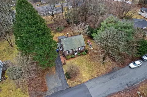 Exterior - 4 Elaine Ave, Maynard, MA 01754 photo 7 of 8