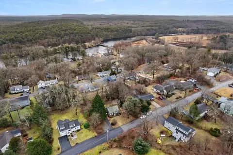 View/Area - 4 Elaine Ave, Maynard, MA 01754 photo 2 of 6