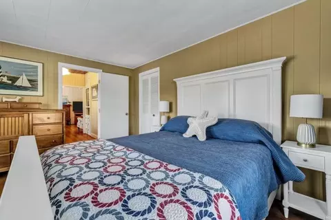 Bedroom - 14 Tulip Shell Way, Mashpee, MA 02649 photo 2 of 4