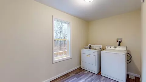Other - 195 Riverton Rd, Springfield, MA 01109 photo 8 of 16