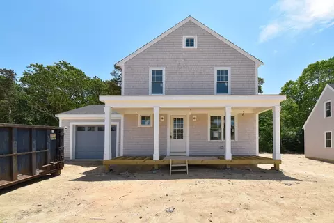 22 Pasture Hill Rd, Plymouth, MA 02360