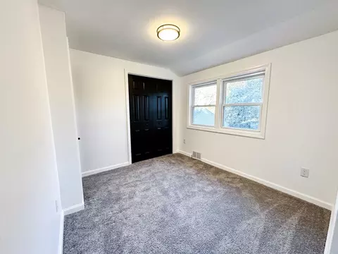 Entry Way - 89 Sparrow Dr, Springfield, MA 01119 photo 1 of 1