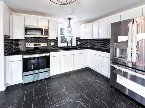 Kitchen - 89 Sparrow Dr, Springfield, MA 01119 photo 2 of 2