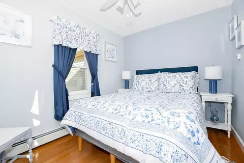 Bedroom - 15 Summer St, Wareham, MA 02571 photo 1 of 3
