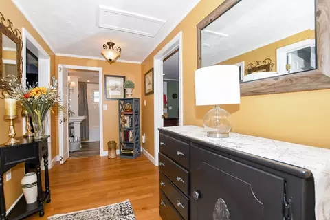 Kitchen - 15 Summer St, Wareham, MA 02571 photo 3 of 3