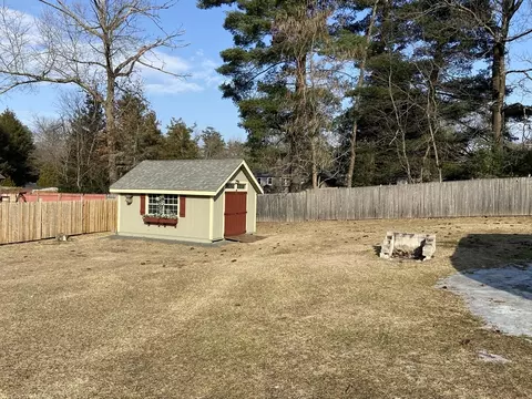 Exterior - 100 Line St, Easthampton, MA 01027 photo 7 of 9