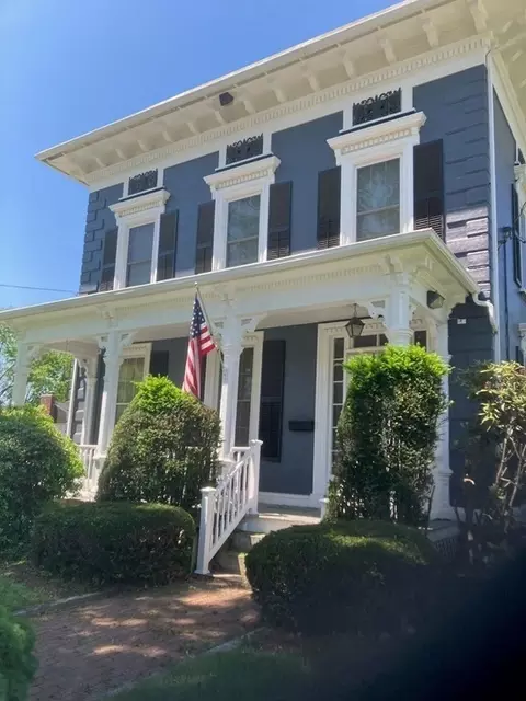 241 Main St, Oxford, MA 01540