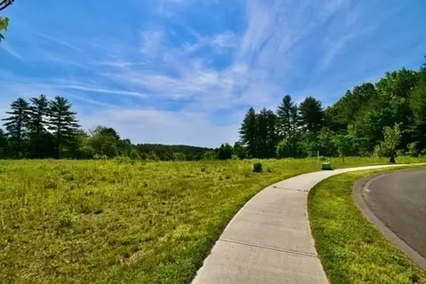 7 Avelino Way, Ludlow, MA 01056