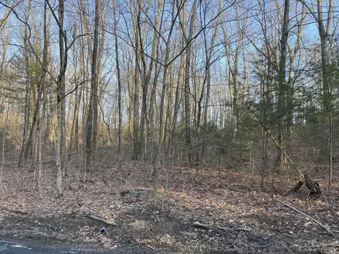 2 D-4 Warren Rd # A, Brimfield, MA 01010
