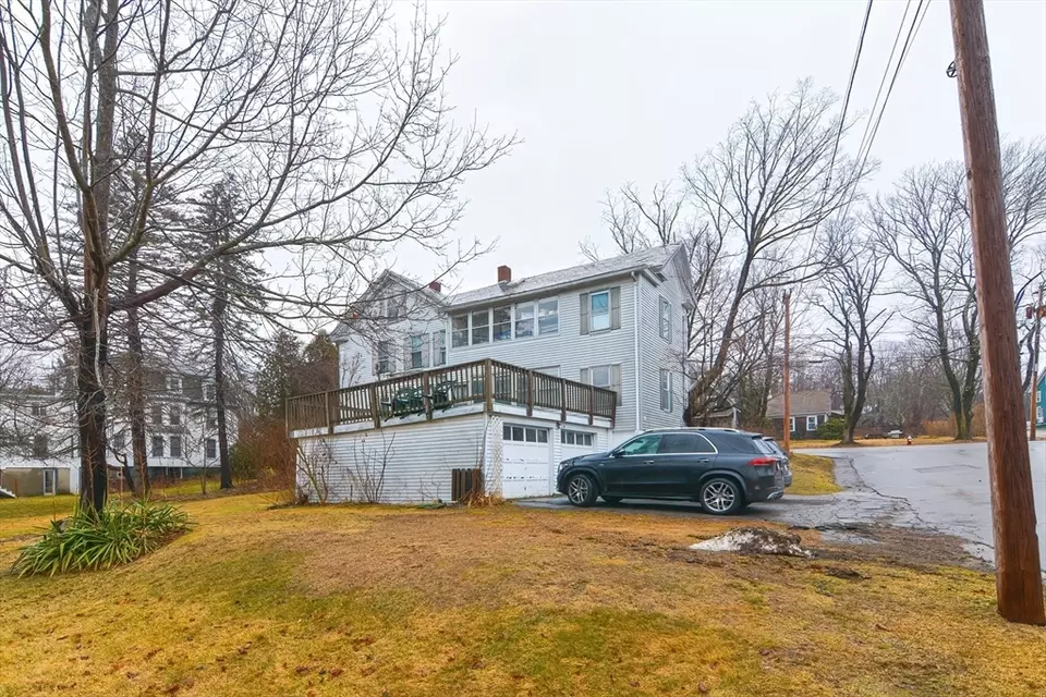 28 Elm St, North Brookfield, MA 01535 20 Photos Movoto