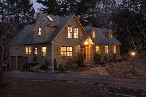 185 Merriam St, Weston, MA 02493
