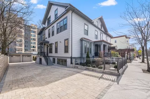 114 Prospect St #114, Cambridge, MA 02139