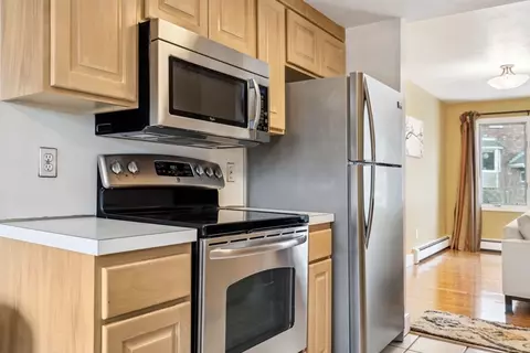 Kitchen - 84 Walpole St #3B, Canton, MA 02021 photo 3 of 5
