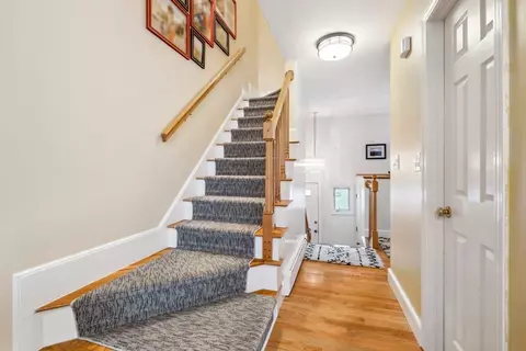 Entry Way - 84 Walpole St #3B, Canton, MA 02021 photo 1 of 4