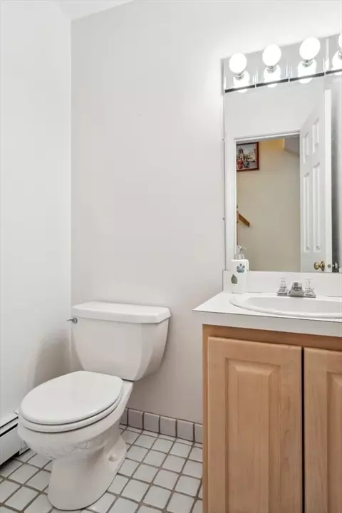 Bath - 84 Walpole St #3B, Canton, MA 02021 photo 1 of 4