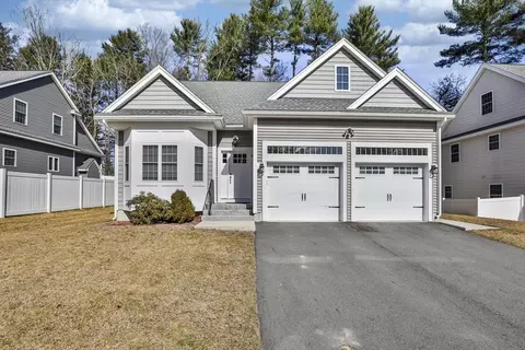 14 Sadie Ln, Methuen, MA 01844