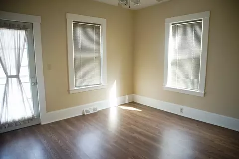 84 Main St, Acushnet, MA 02743 photo 9