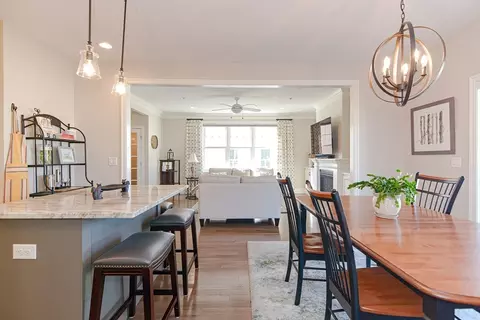 Dining - 51 Oxbow Rd #51, Framingham, MA 01701 photo 3 of 3