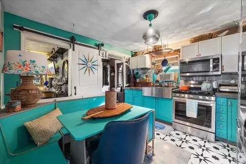 Kitchen - 3 Luna Ave, Wareham, MA 02571 photo 1 of 1