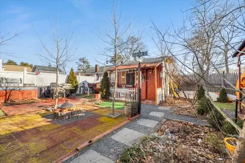 Exterior - 3 Luna Ave, Wareham, MA 02571 photo 9 of 11