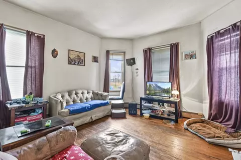 Living - 50 Beacon St, Fall River, MA 02721 photo 3 of 7