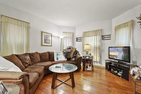 Living - 50 Beacon St, Fall River, MA 02721 photo 1 of 7
