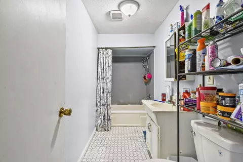 Bath - 50 Beacon St, Fall River, MA 02721 photo 3 of 3