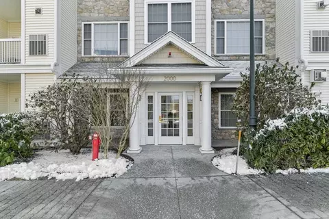 2308 Davenport Ave #2308, Canton, MA 02021