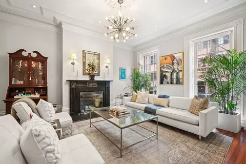 23 W Cedar, Boston, MA 02108