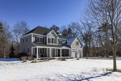 21 Chamberlains Mill Ln, Groton, MA 01450