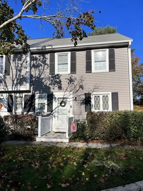 685 Bay St #24, Taunton, MA 02780