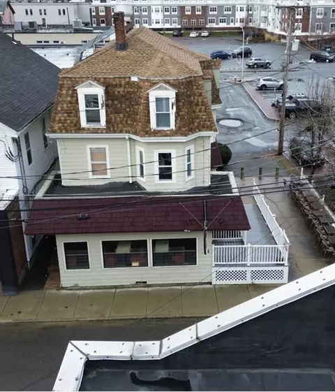 21-21 A Princess St, Wakefield, MA 01880