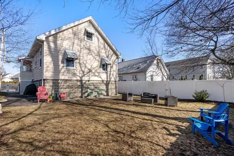 Exterior - 452 Baker St, Boston, MA 02132 photo 6 of 10