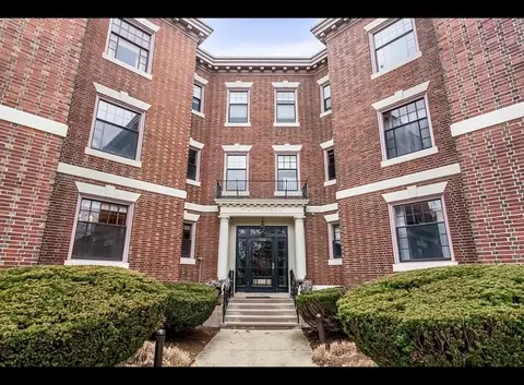 169 Washington St #18, Newton, MA 02458