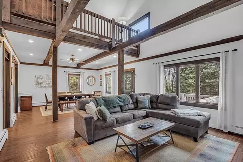15 Institute Rd, Grafton, MA 01536
