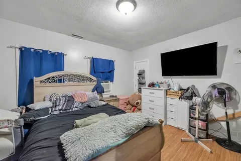 93 Bowles St, Springfield, MA 01109 photo 2