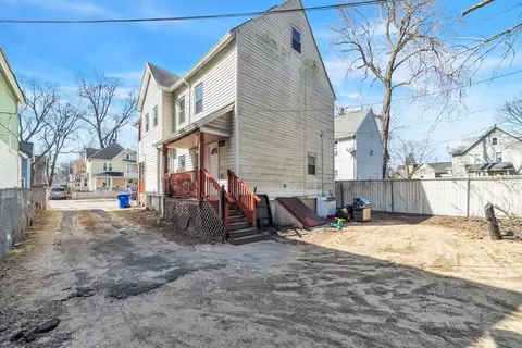 93 Bowles St, Springfield, MA 01109 photo 12