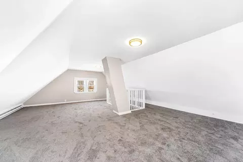 Bedroom - 37 Silver St, Springfield, MA 01107 photo 6 of 7
