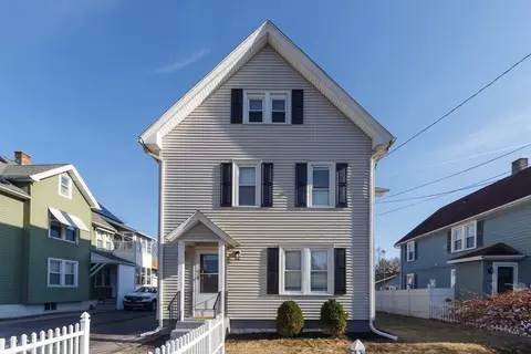 Exterior - 37 Silver St, Springfield, MA 01107 photo 9 of 10