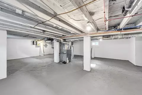Exterior - 37 Silver St, Springfield, MA 01107 photo 1 of 10