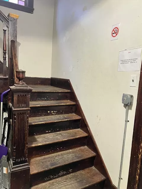 Entry Way - 9 Moen St, Worcester, MA 01605 photo 1 of 2