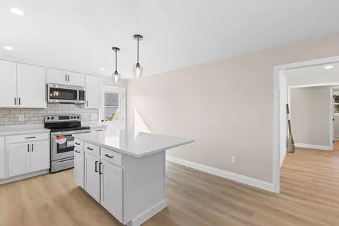65 Academy Dr, Bourne, MA 02532 photo 12